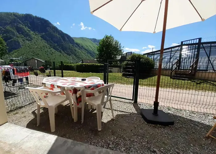 Escapade Montagne En Famille, Appartement Cosy Avec Piscine Couverte